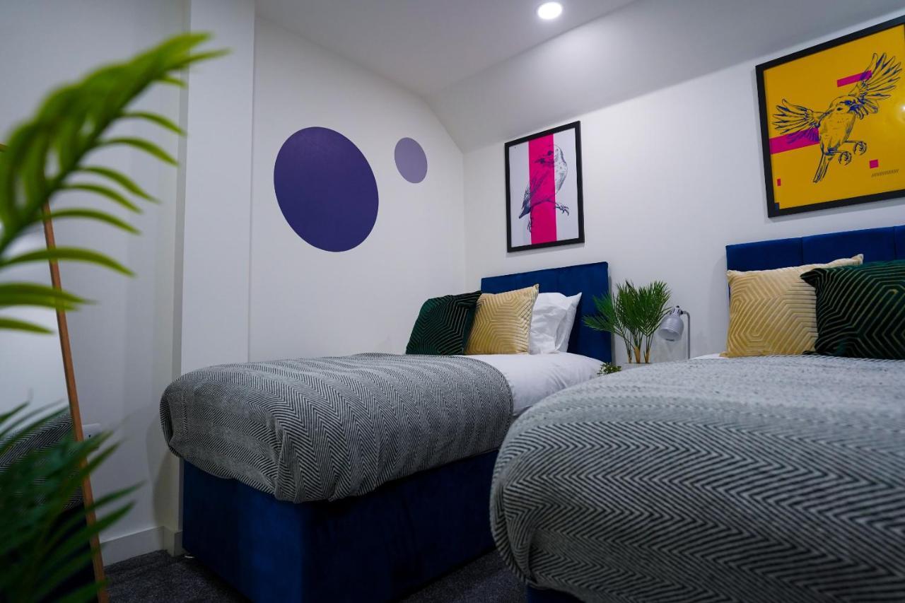 Platform Bedford Apartment Екстериор снимка