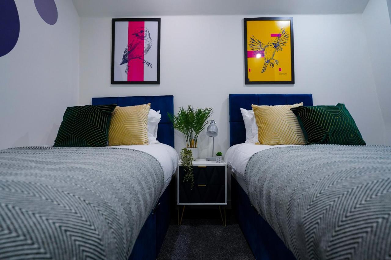 Platform Bedford Apartment Екстериор снимка