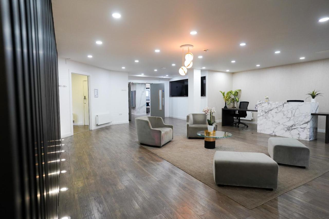 Platform Bedford Apartment Екстериор снимка